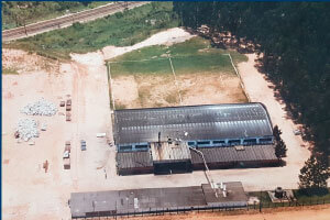 1972 - La apertura de la fábrica en Várzea Paulista para la producción de válcula mundo